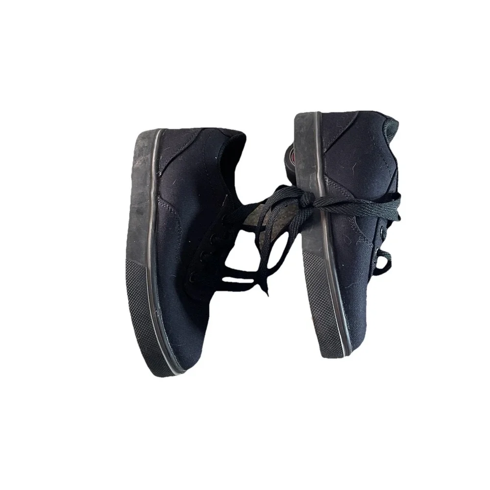 HEELYS Roller Skate Shoes Unisex Youth 13 C ‎  Wheeled Sneakers Black